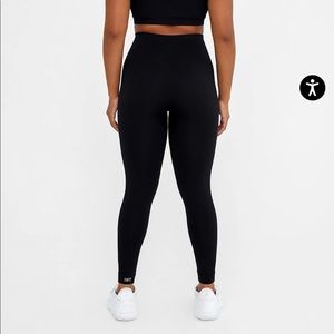 SCULPTFLEX® LEGGINGS - ONYX